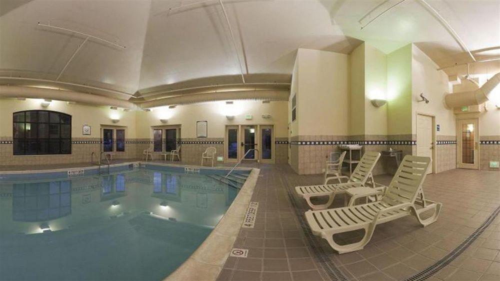 Staybridge Suites Corning By Ihg Екстериор снимка