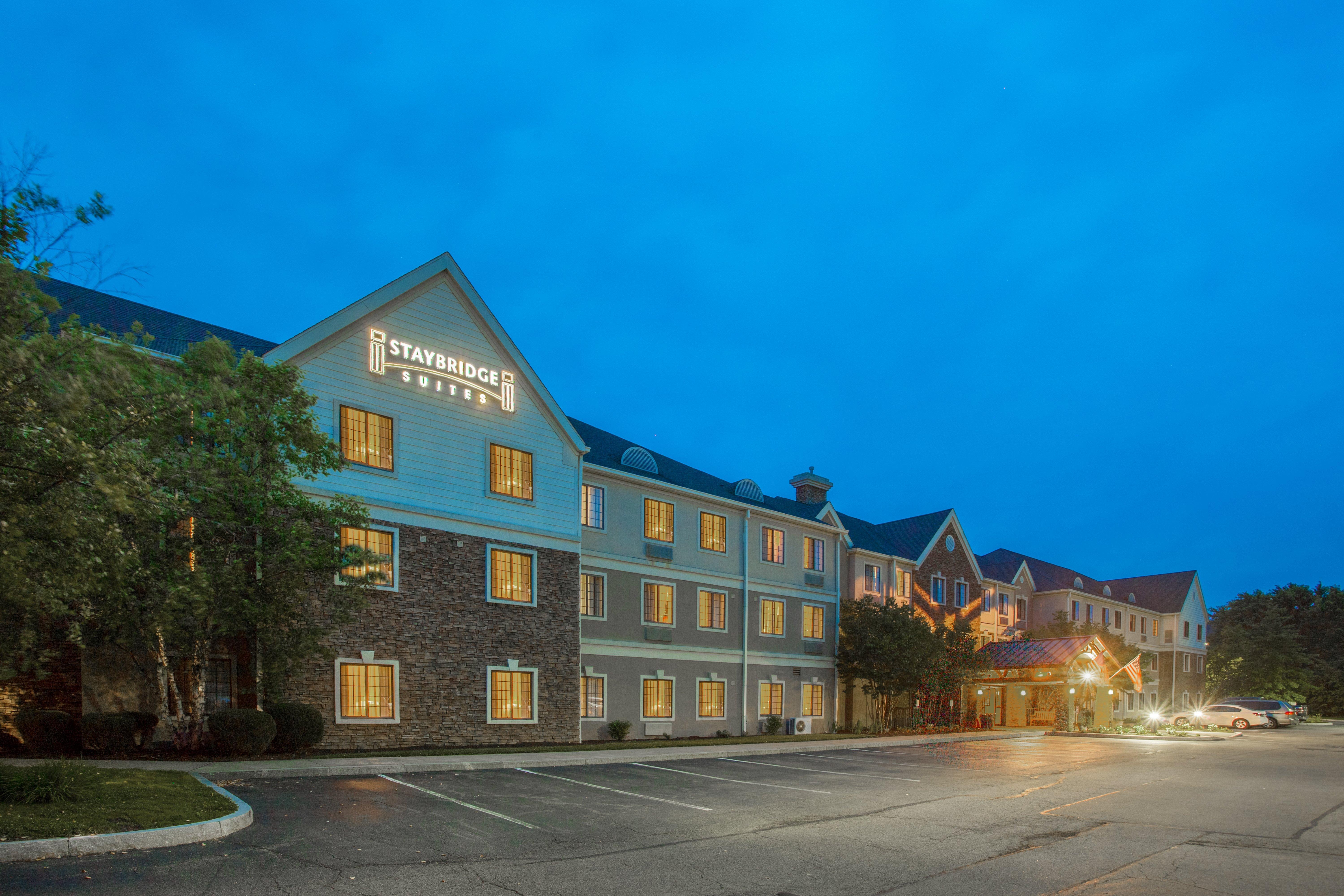 Staybridge Suites Corning By Ihg Екстериор снимка