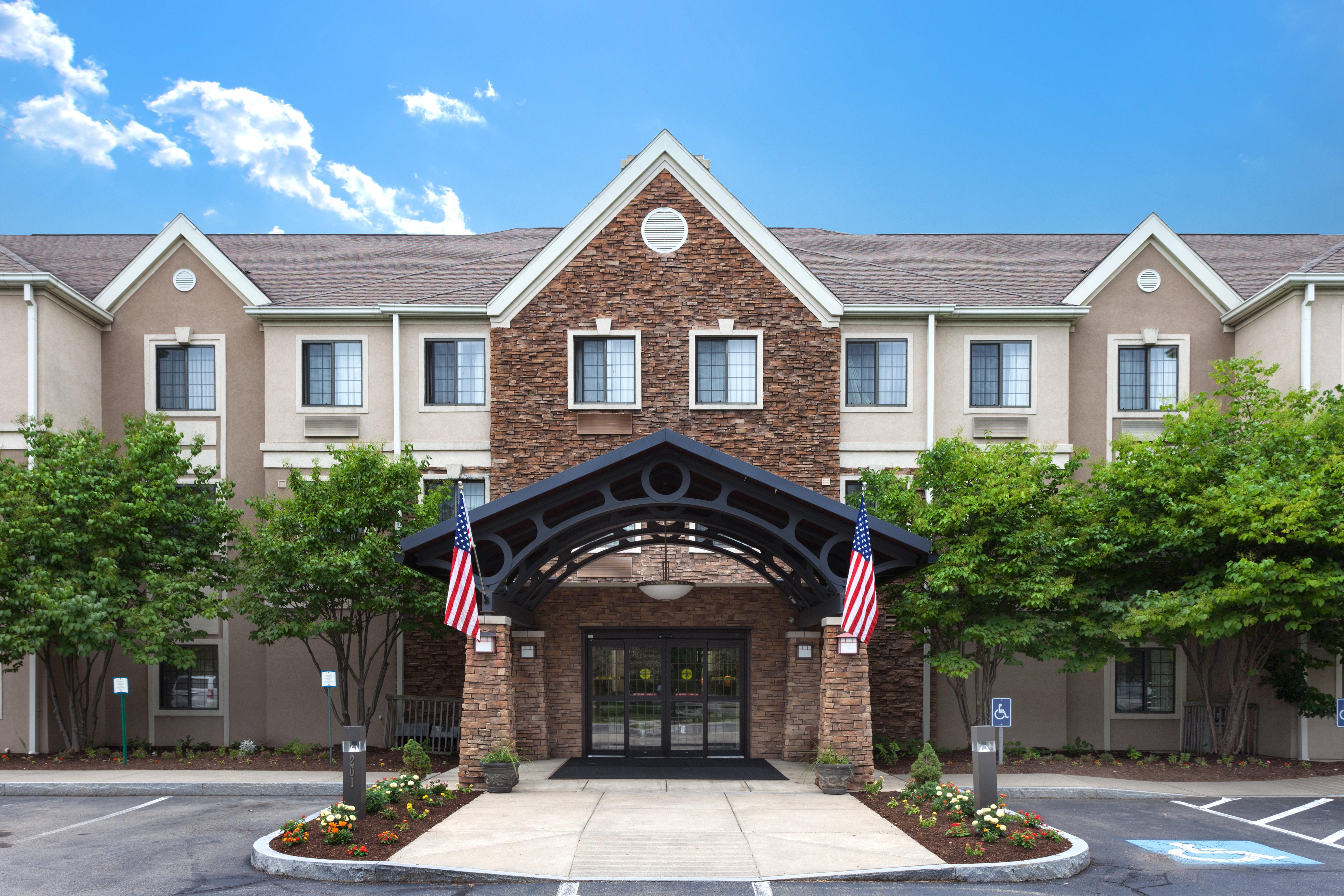 Staybridge Suites Corning By Ihg Екстериор снимка