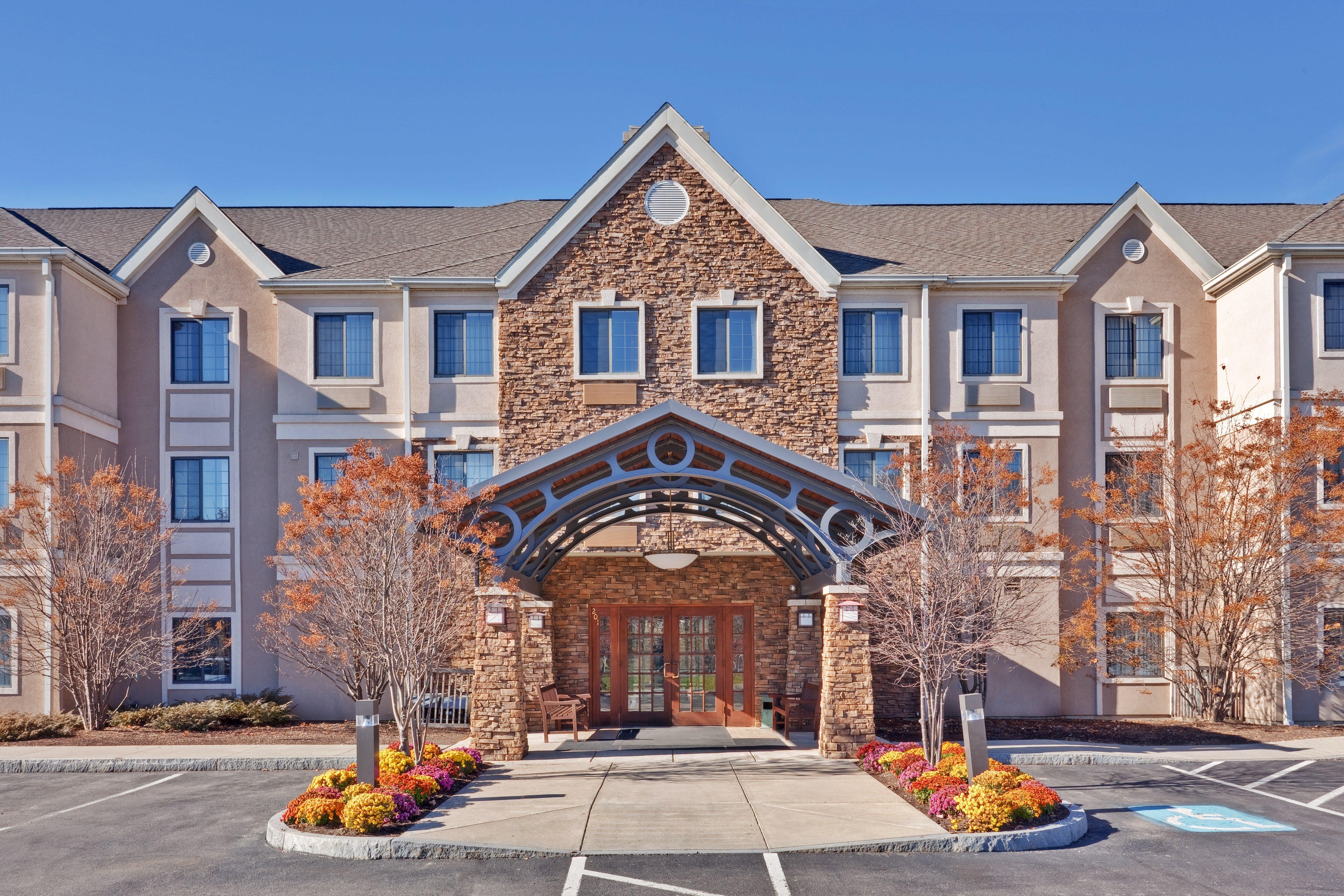 Staybridge Suites Corning By Ihg Екстериор снимка