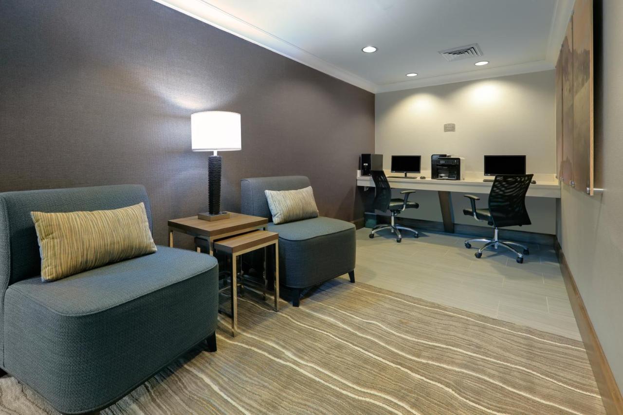 Staybridge Suites Corning By Ihg Екстериор снимка