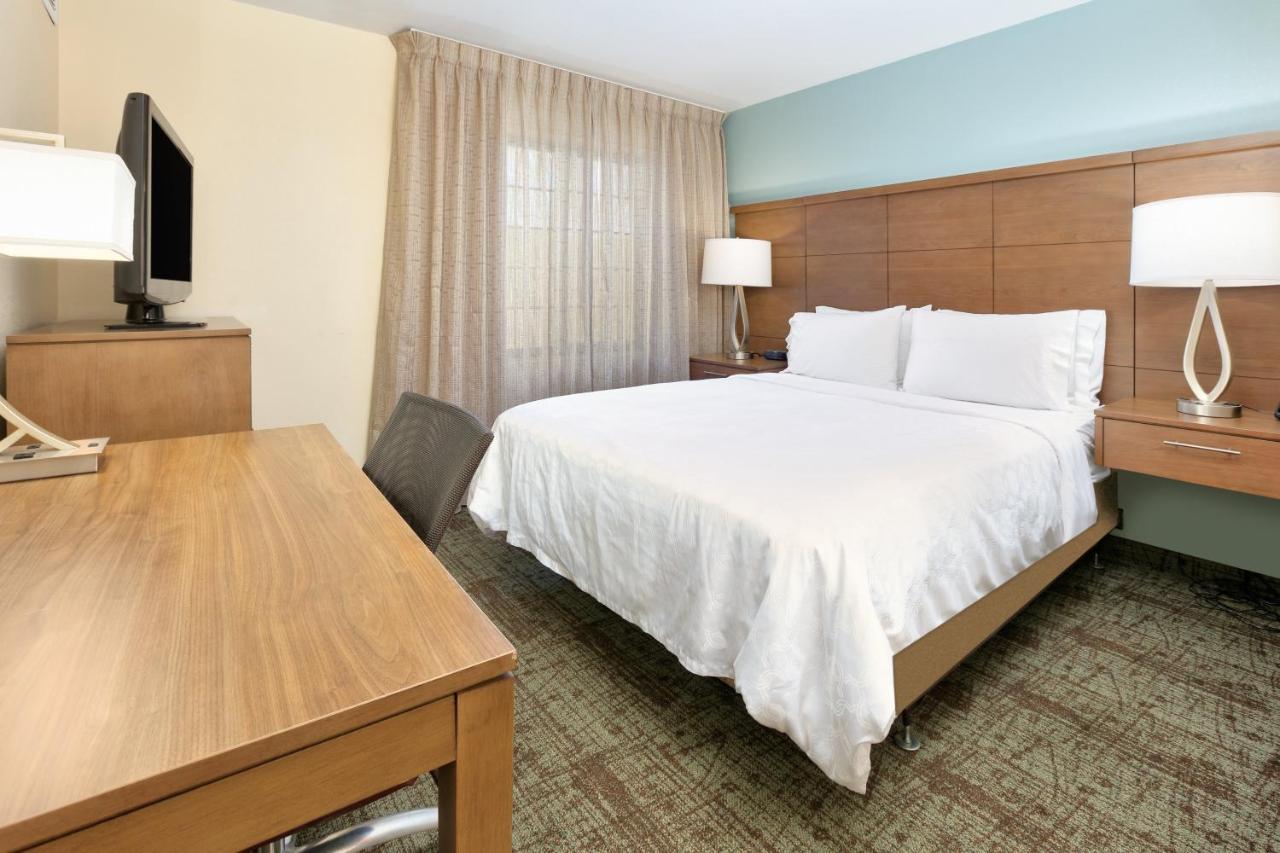 Staybridge Suites Corning By Ihg Екстериор снимка