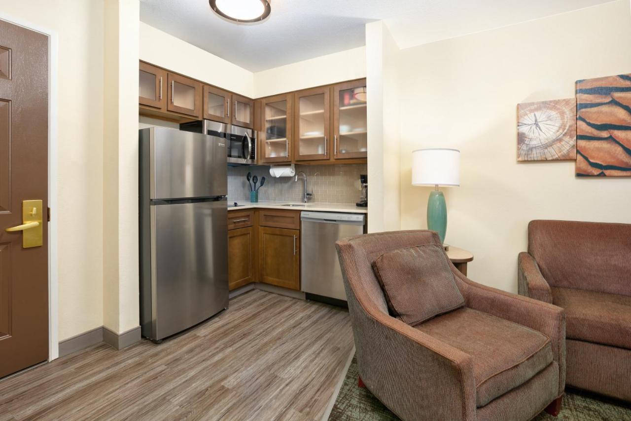 Staybridge Suites Corning By Ihg Екстериор снимка