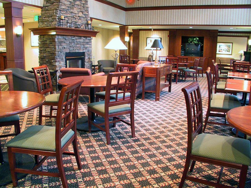 Staybridge Suites Corning By Ihg Ресторант снимка